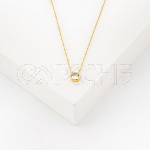 Colar em aço Brilho Dourado