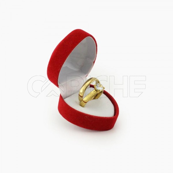 Conjunto de aliança e anel solitário