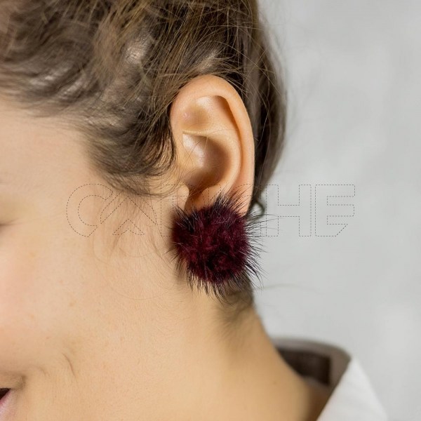 Brincos em aço Pelucia
